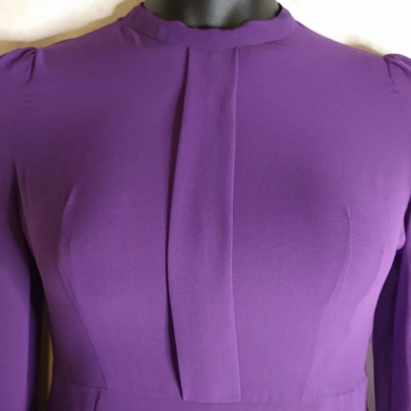 Beautiful Purple Silk Dress💜 - Picture 3 of 11